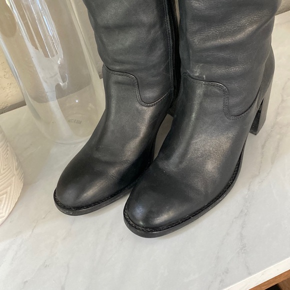 Johnson & Murphy leather knew high heeled boots - Picture 3 of 6